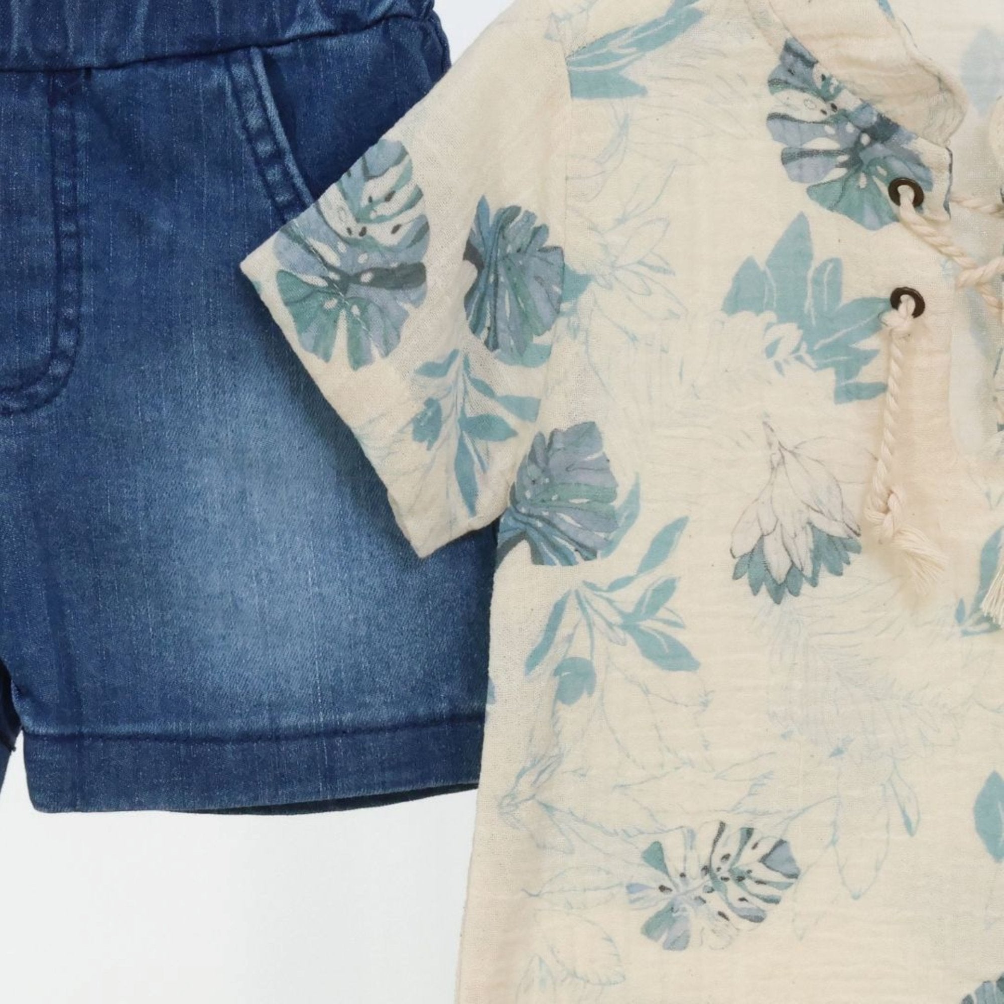 The Tropical Set