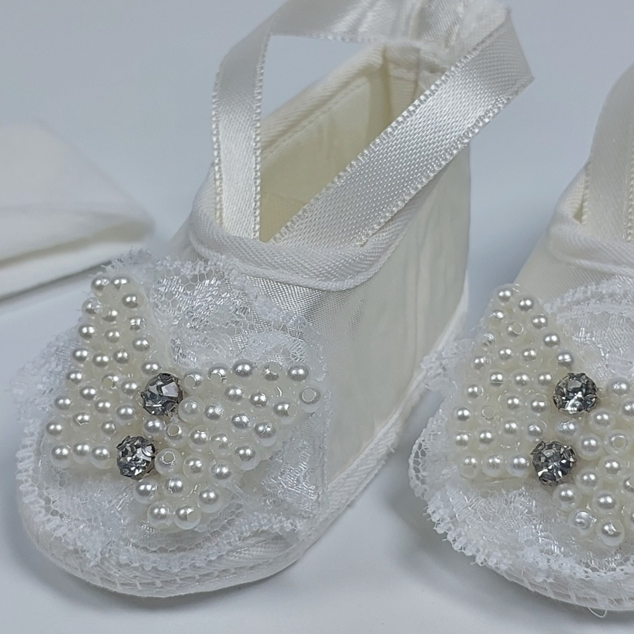Pearl Papillon-Booties