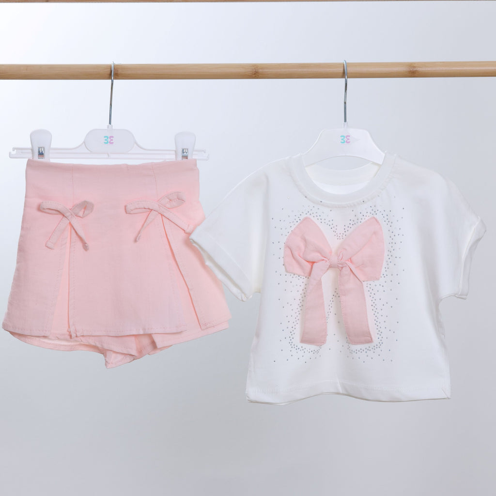 Blush Bows