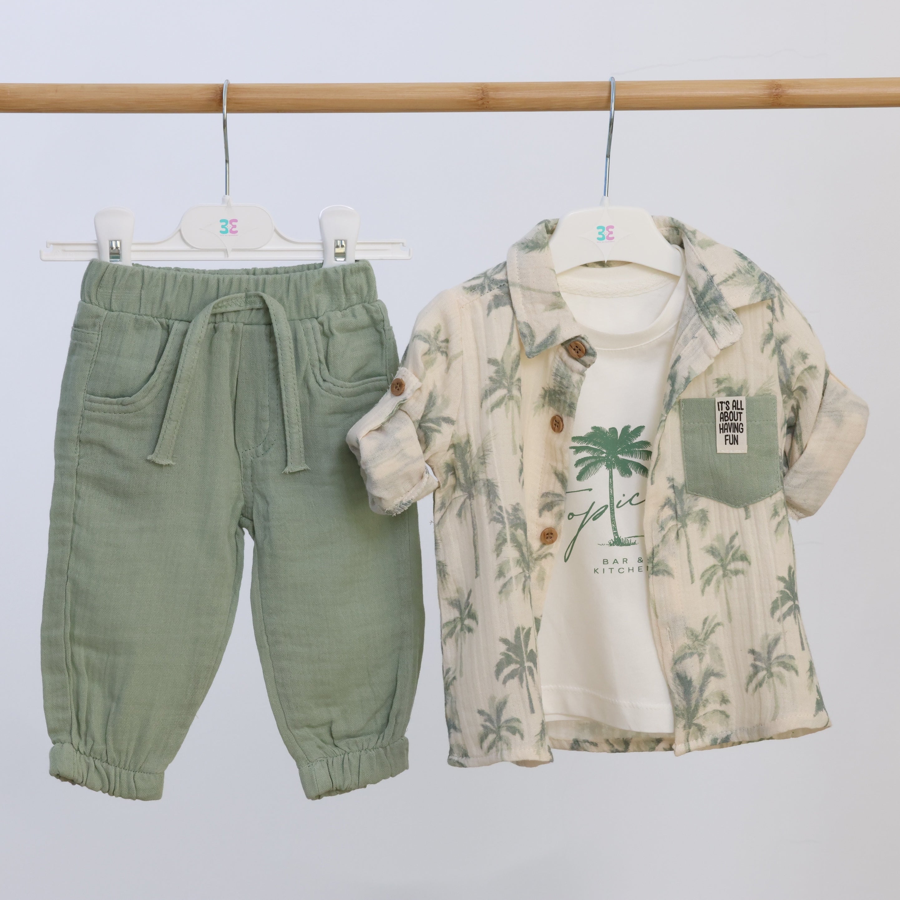 The Palm Breeze Set